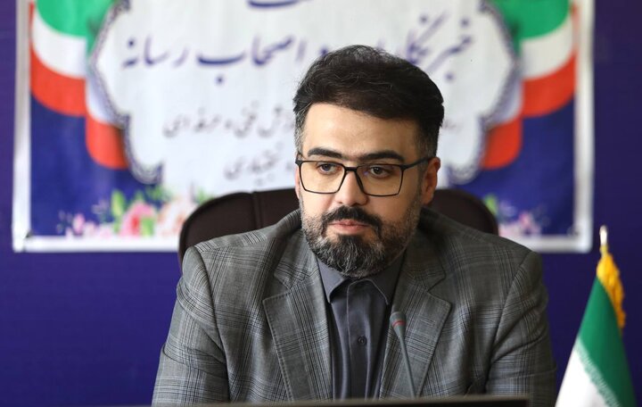 علوی سرپرست اداره کل آموزش فنی و حرفه ای: یکی از اقدامات مهم انجامشده را تدوین «سند مهارتآموزی استان» عنوان کرد.